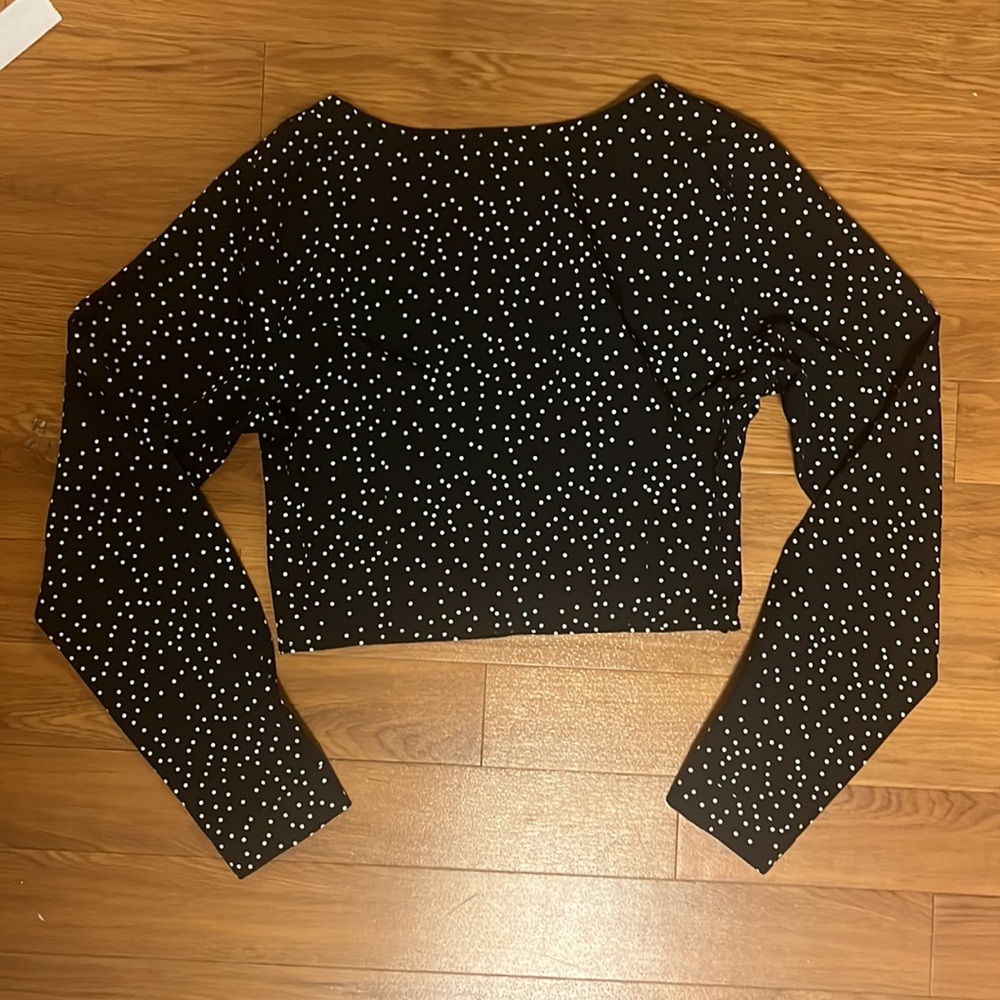 Long sleeve polkadot top - Picture 2 of 2